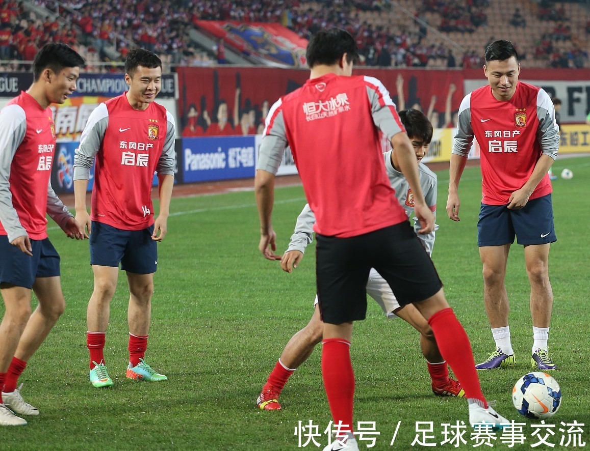 铁卫主场首球比肩C罗，曼联1-1西汉姆联，反超利物浦升英超第八