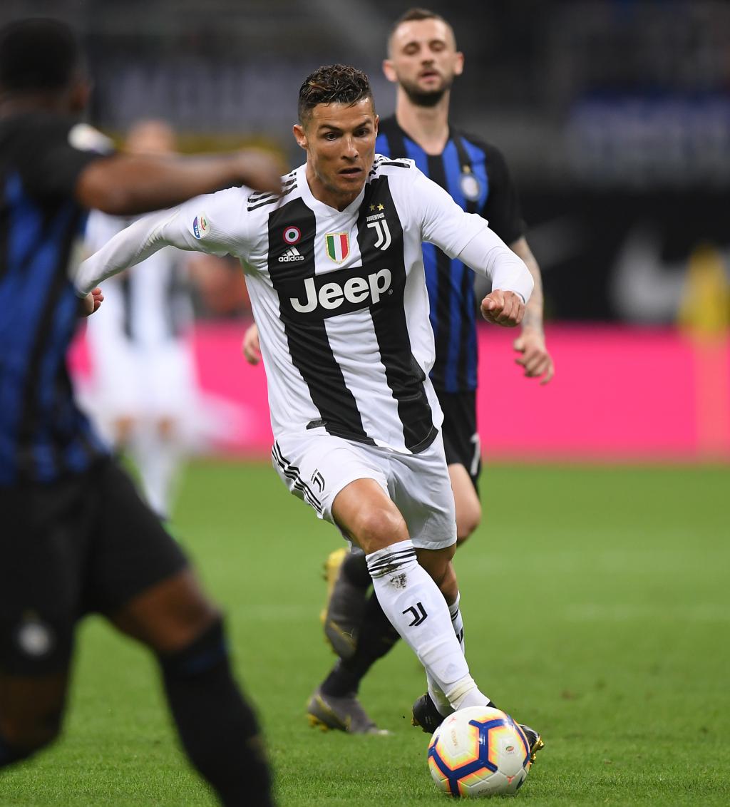 法媒：巴萨、拜仁、米兰和尤文关注南特17岁中卫塔蒂