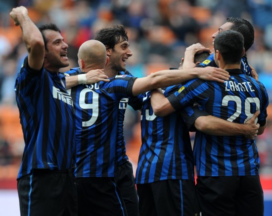 韩鹏：1500分对俱乐部有意义，卡扎伊什维利的金靴也重要（韩鹏谈球队目标：俱乐部1500分意义重大，卡扎伊什维利冲金靴同样关键）