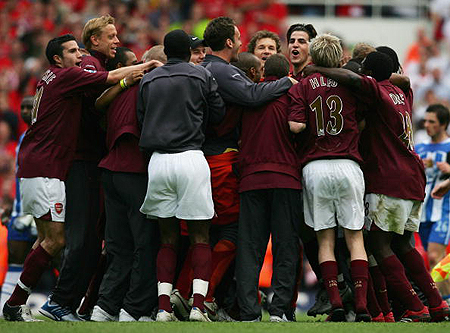 想重新踢的比赛？维埃里：02年世界杯vs韩国；97年欧冠踢多特