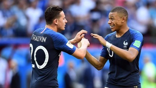 不留情面！东契奇战旧主怒砍35分5篮板11助攻