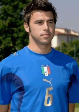 东体：亚国联最早28年落地，中国足球躺平恐将耽搁一代球员（亚国联最快2028年落地，中国足球若继续躺平恐耽误一代球员）