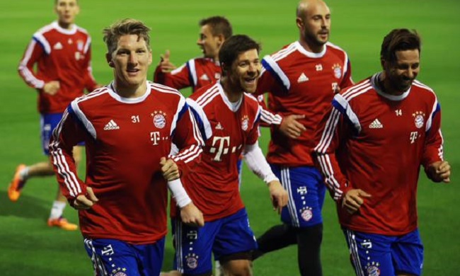 卡恩：纳格尔斯曼应该停止试验；拜仁和于帕续约的代价很昂贵