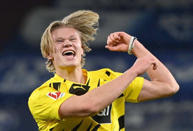 日本足协官方：铃木彩艳因伤缺席本月名单，野泽大志替补入选（日本足协通告：铃木彩艳因伤无缘本月名单，野泽大志递补入选）