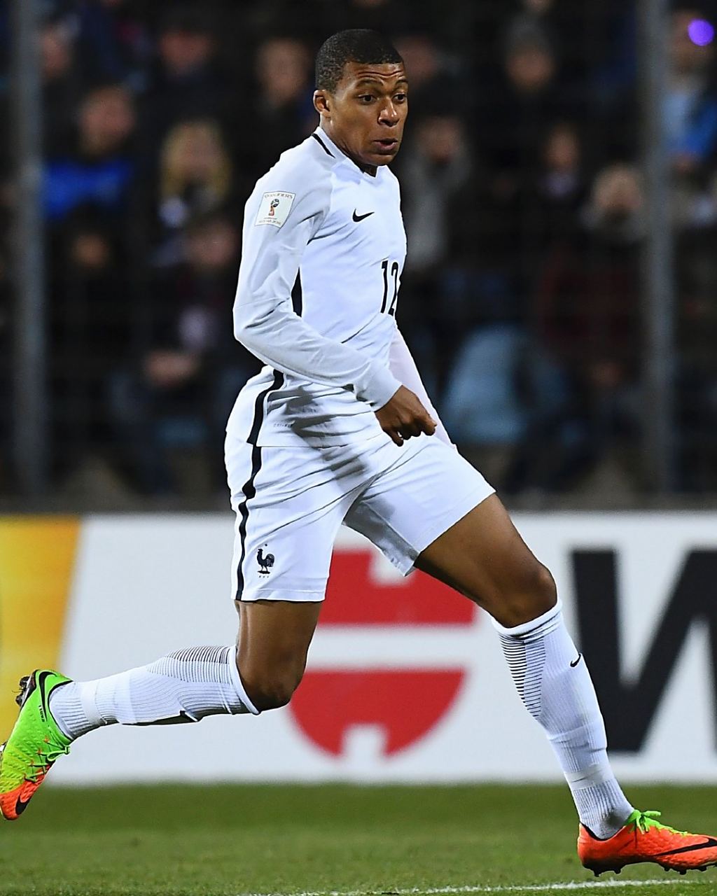 冬奥村“华丽转身”：从赛时家园变成“冰雪人才摇篮”